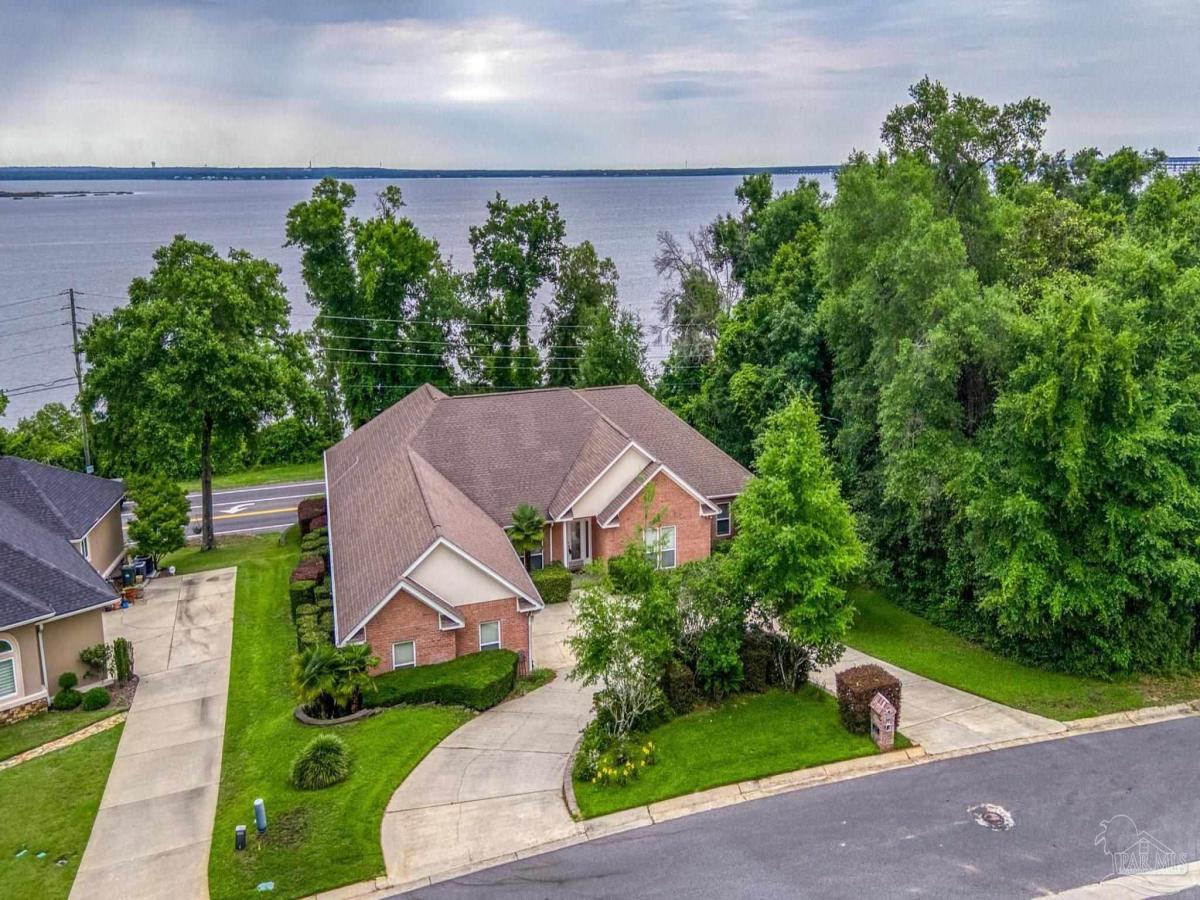 MLS #664908 image #0