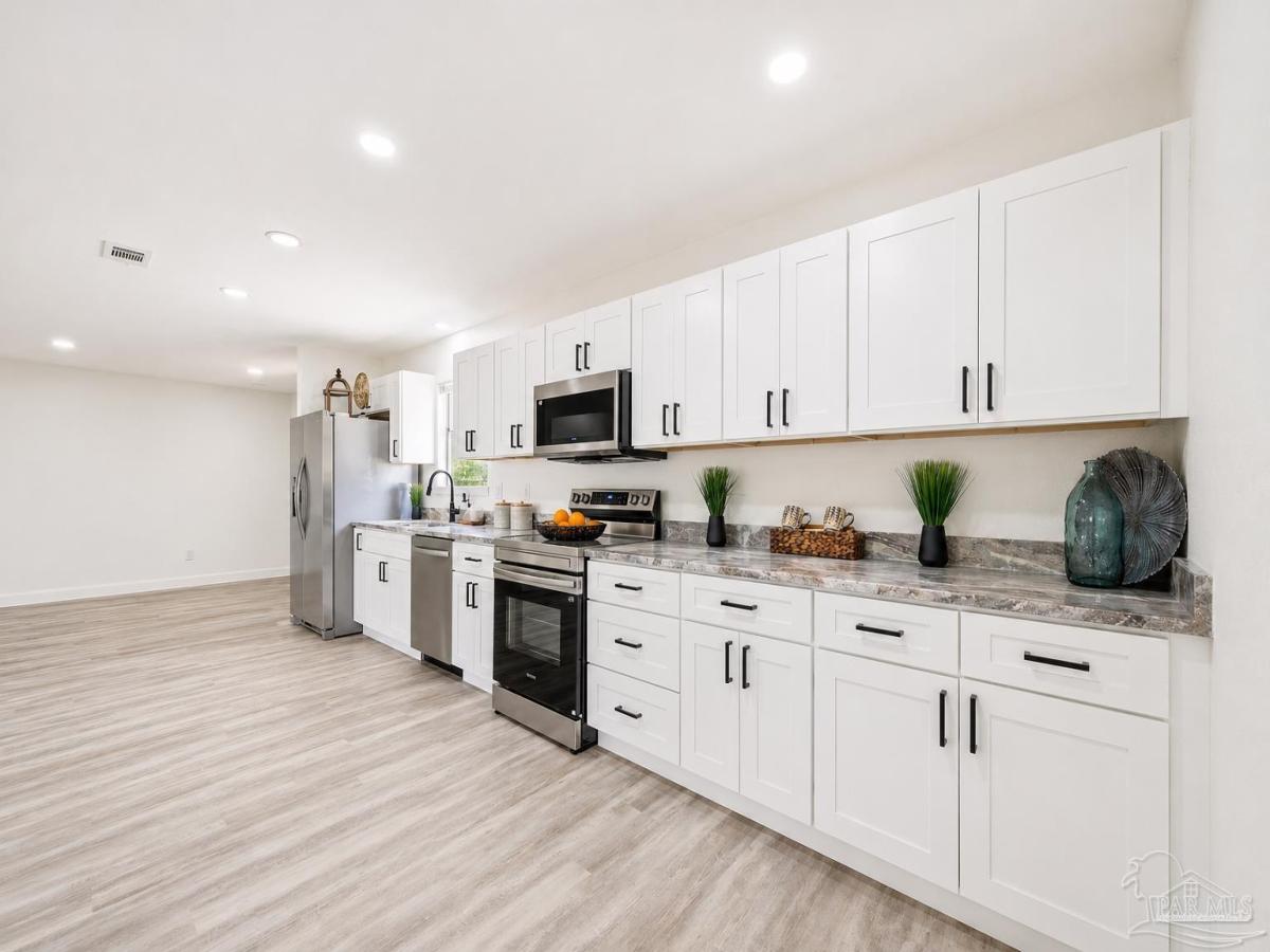 MLS #681853 image #0